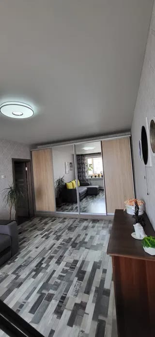 Продаж 2-кімнатної квартири на Троєщені