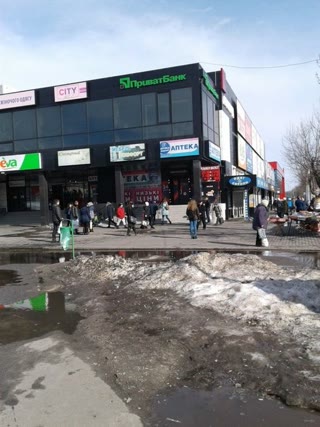 Сдам коммерческие площадя ст