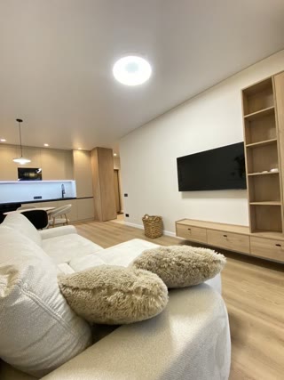 Продаж 1-кімнатної квартири в ЖК Нова Англія біля метро Василківська