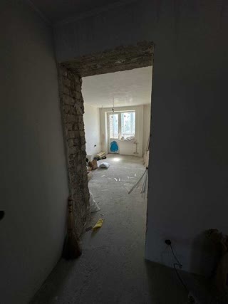 Продаж 3-кімнатної квартири біля НАУ