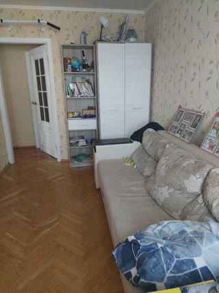 Продається 3-кімнатна квартира, метро Політехнічний інститут