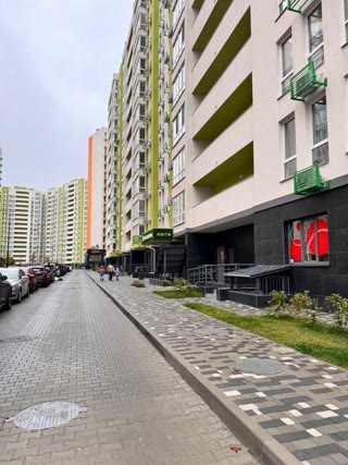 Продаж 3-кімнатної квартири ЖК Нивки Парк біля метро Нивки