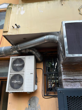 🏢 ქირავდება კომერციული ფართი — ძველი ბათუმი