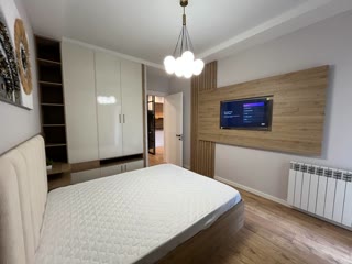 იყიდება 3 ოთახიანი ბინა საბურთალოზე