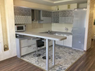 Продам 2к квартиру на Гагаріна в новострое