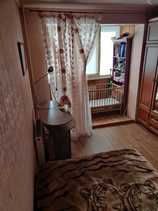 Продам 4х комнатную квартир. Салтовка. Валентиновская ул.