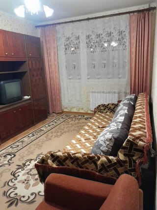 Продам 1 к. квартиру Рогань