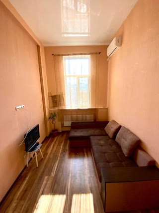 Продам двоповерхову квартиру, 41м2 (26м2 + 15м2). ЖК Єловий двір, Лозівська 5