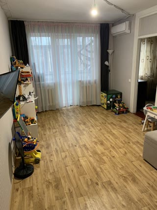 For Sale 3-room Apartment in KHTZ