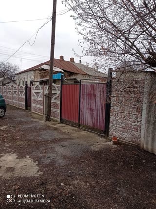 Продам дом на три а