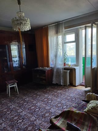 For Sale 3-Room Apartment, Dnipro District