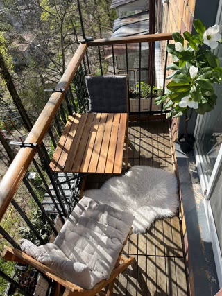 For Sale 2-room Apartment Stalinka, Karavaievy Dachi, Solomyansky District