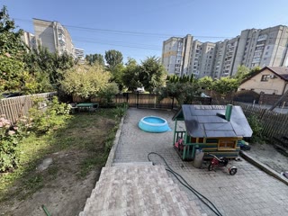 Продаж сучасного 3-поверхового будинку у Львові | вул. Шполянська