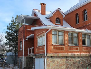 Супер дом в еко.месте село Веселое(Липці) 320м2 в 3 этажа со своим выходом на Муромське водосховище!!!