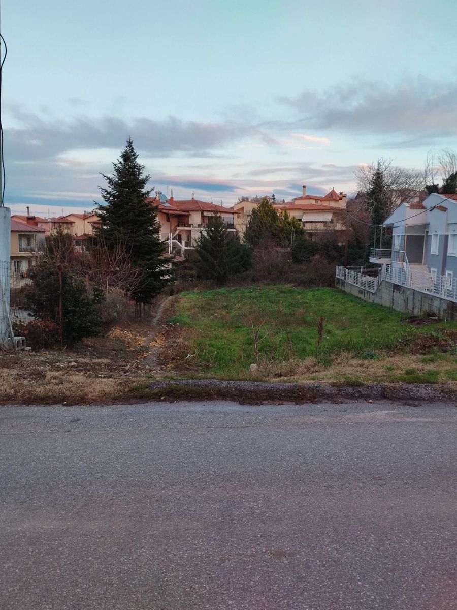 Участок 830 м²