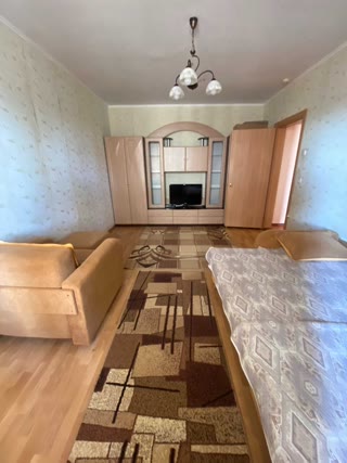 Продається 2к квартира, вул. Олевська, метро Академмістечко, ліс
