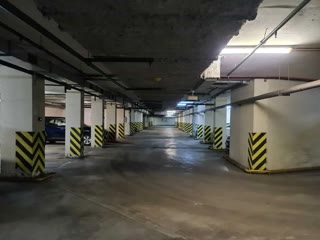 Продаж паркомісця на Позняках в ЖК Корона
