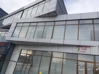 Сдается в аренду коммерческое здание в Диди Дигоми.