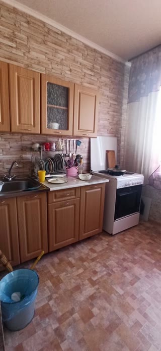 Продається 3-кімнатна квартира, вул. Каштанова, Деснянський р-н