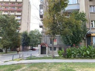 Ппродам приміщення Динамівська, Центр