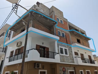 Κτίριο 109τ.μ.