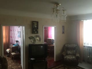 For Sale 4-Room Apartment