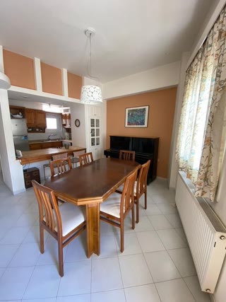 170 m² Maisonette