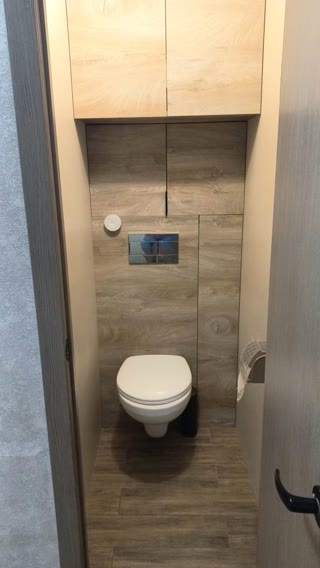 Sale of a 3-room apartment in Desnyansky District