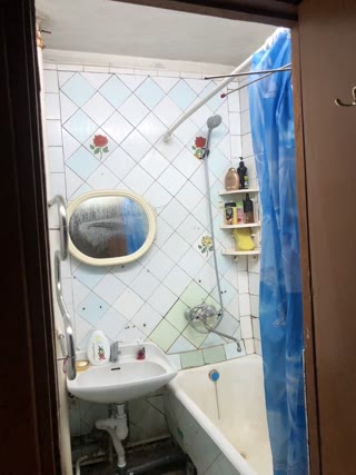 For Sale 2-room apartment near Studencheskaya metro station, Saltivka