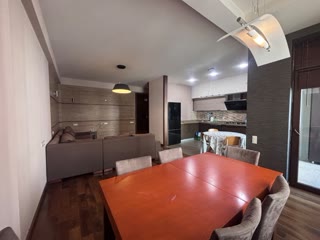 იყიდება 4 ოთახიანი ბინა  Domus Bagebi