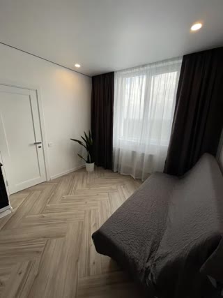 Продаж 1-кімнатної квартири в ЖК Східна Брама біля метро Бориспільська