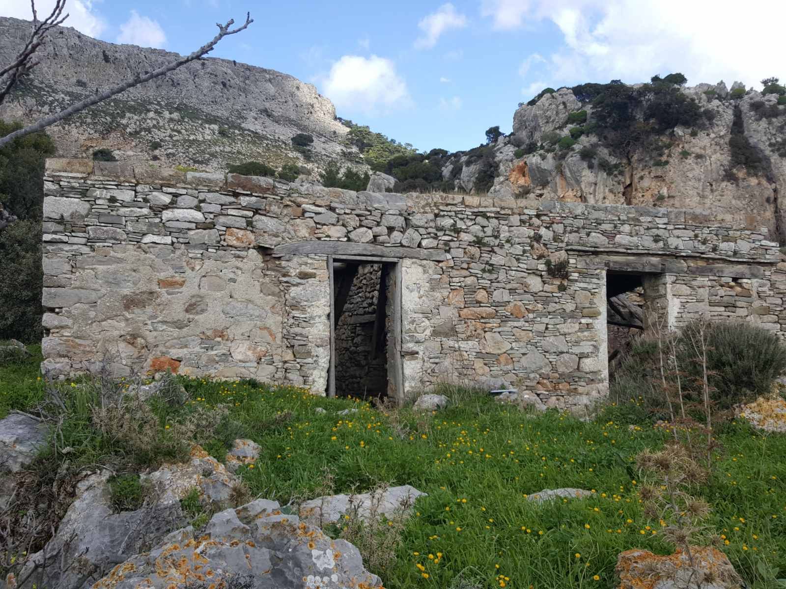 Μονοκατοικία 76τ.μ.