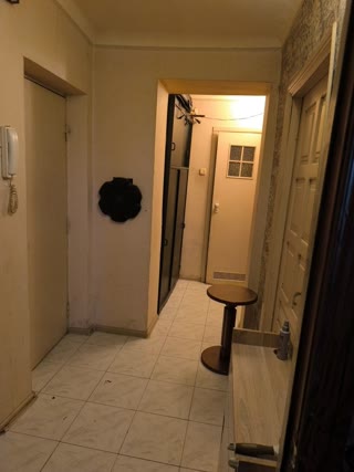 For Sale 3-room Apartment in Nivki