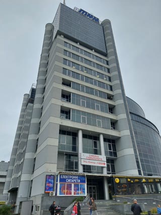 Ооенда офісу 144м2 у БЦ Комод. м.Лівобережна