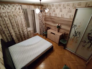 Sale of a 3-room apartment, Klovska metro, Pechersk, Lesya Ukrainka Boulevard