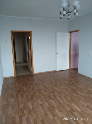Продам 4-х кімнатну квартиру, Рогань
