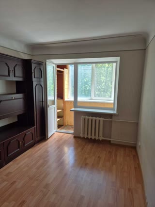 Продаж 1к квартири, терміново! вул. Марка Безручка, метро Нивки