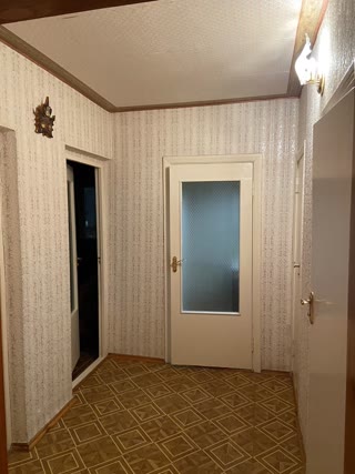 Продається 2к квартира, вул. Олександра Мишуги, метро Позняки