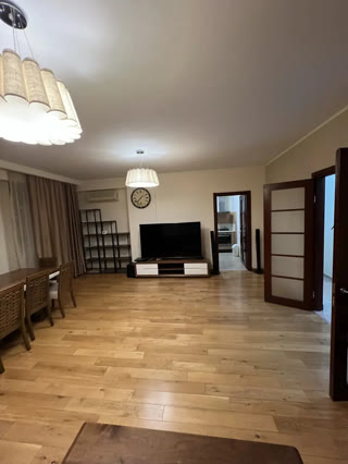 ქირავდება 3 ოთახიანი ბინა საბურთალოზე