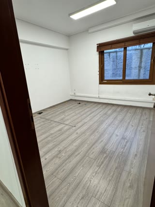 175 m² Office