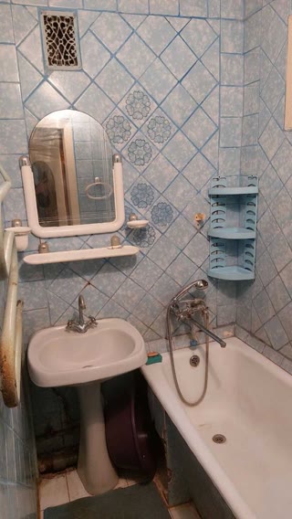 Продам 3-комнатну квартиру Павлово Поле