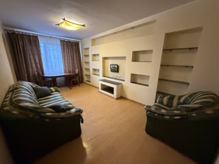 Продам 3 кiмнатну квартиру, Новi Будинки