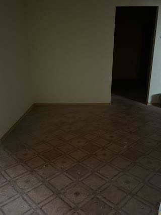 Продаж 3-кімнатної квартири біля метро Позняки та Осокорки