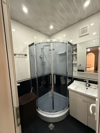 3-room apartment for sale in Varketili.