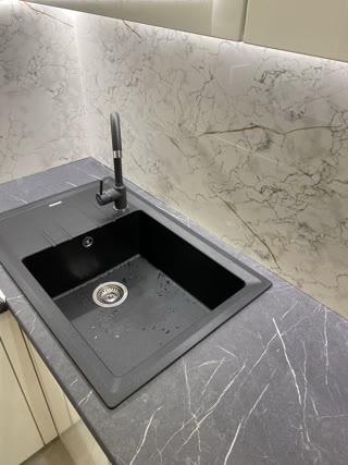 Продаж 1-кімнатної квартири в ЖК Seven біля метро Осокорки