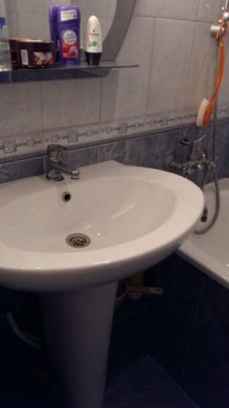Продам 2комнатну квартиру
