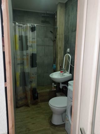 Продається 2 кімнатна квартира.на Пушкінській.Київський район