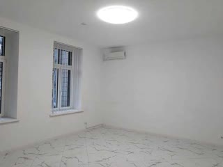 Продам 3к квартиру вул.Шовковична, біля Верховної Ради