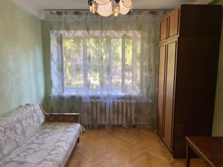 Продаж 2-кімнатної квартири на Лісовий масив, біля метро Лісова