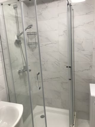 Продаж 2-кімнатної квартири в ЖК Варшавський біля ТРЦ Ретровіль